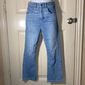 Liz Claiborne The Kick Crop 2P. 2 petite